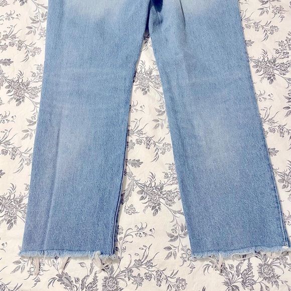 NWOT JCrew Slouchy Boyfriend Jeans in Rocky Wash - Sold out online! - Picture 5 of 11